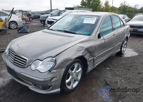 2007 Mercedes-Benz C 230 Sport from USA, damaged, VIN WDBRF52H37E026996